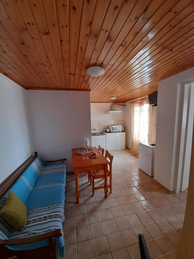 Pension Selenti Tínos Exteriér fotografie